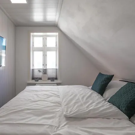 Apartmenthaus Theodor Storm - Unter Sternen Husum  Exterior photo
